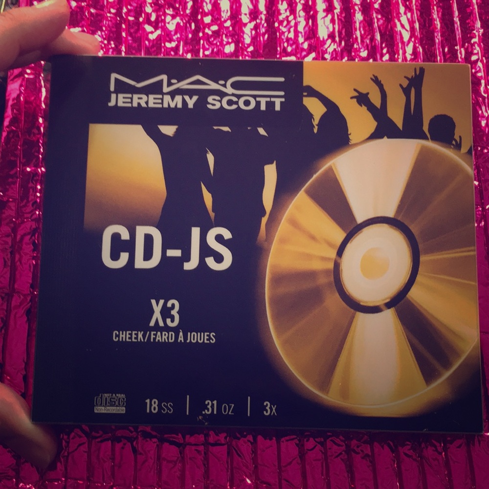 Mac cosmetics x Jeremy Scott cheek